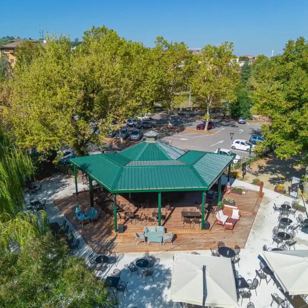 Decking in legno per esterno