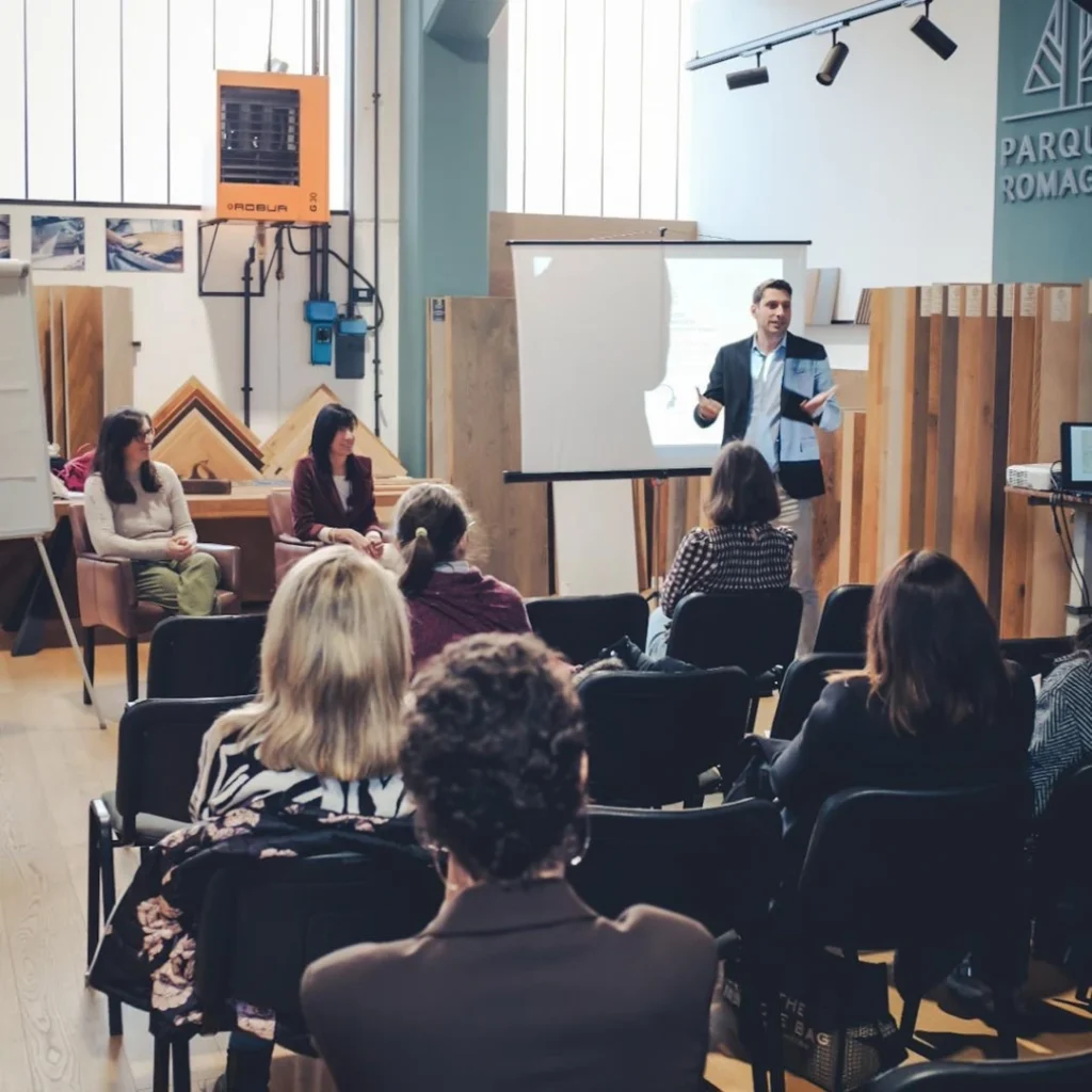 Febbraio 2026Evento Studio Archibenessere - Energia degli Spazi, Energia della Mente: progettare ambienti che riducono lo stress e migliorano la vita. Psicologia Ambientale, NeuroArchitettura e Feng Shui per progettare case rigenerative.