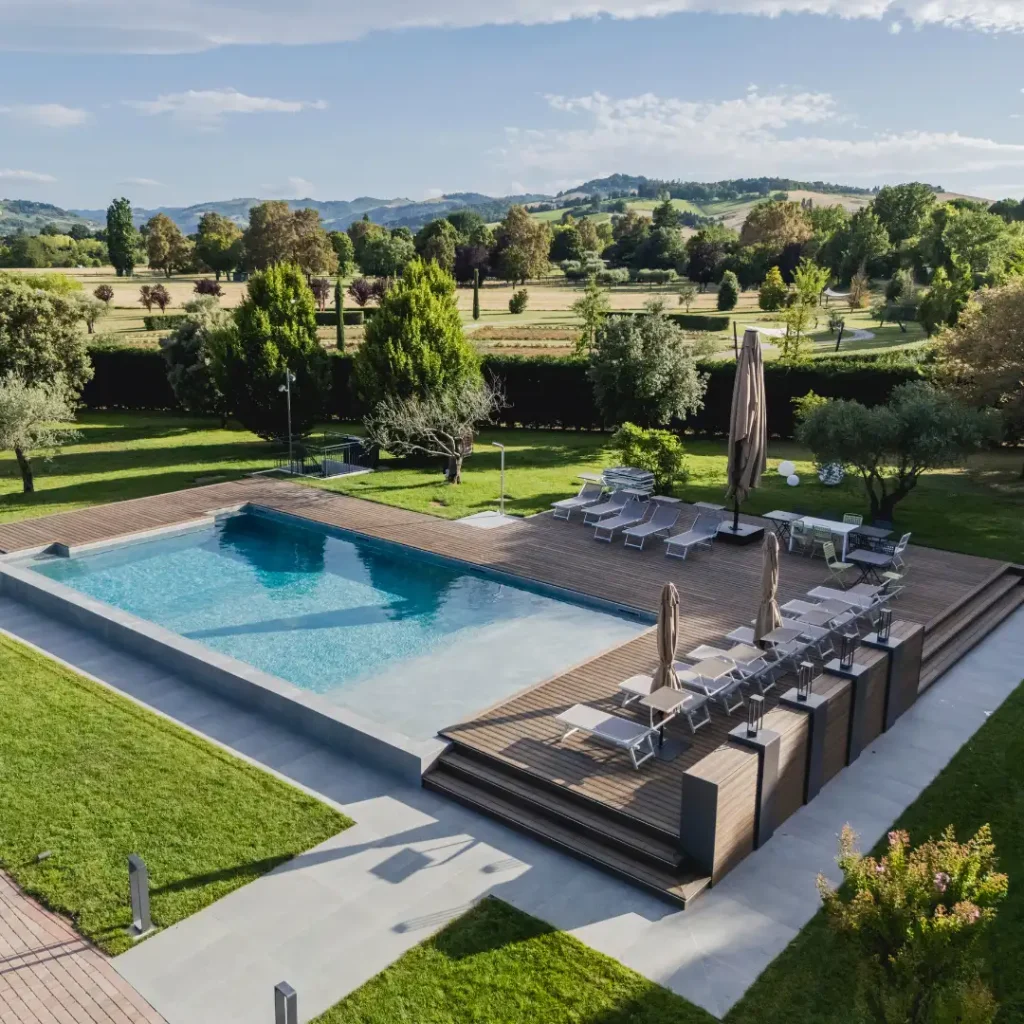 Decking in legno per esterno